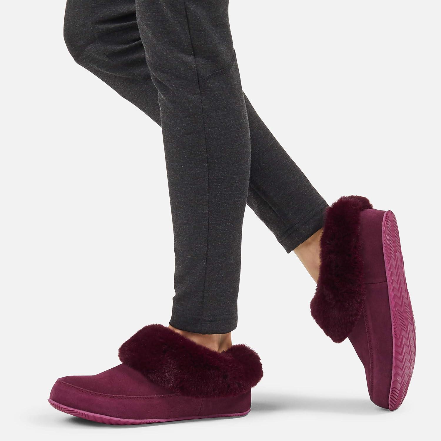 imageSOREL Womens Go Coffee Run SlipperCoffee Run Epic Plum