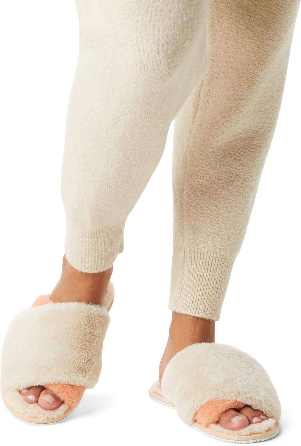 imageSorel Womens Go Mail Run SlipperNova Sand Natural