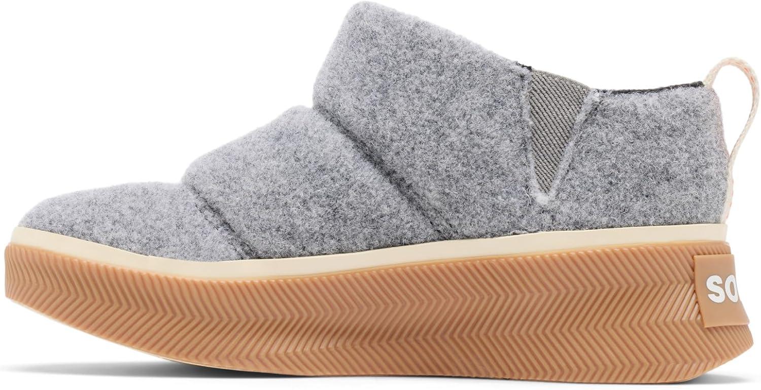 imageSorel unisexchild Out N About Iv Mini PuffyChrome GreyGum 2