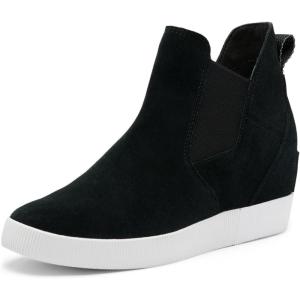SOREL Women’s Out N About Slip-On Wedge Boot(Black/White)